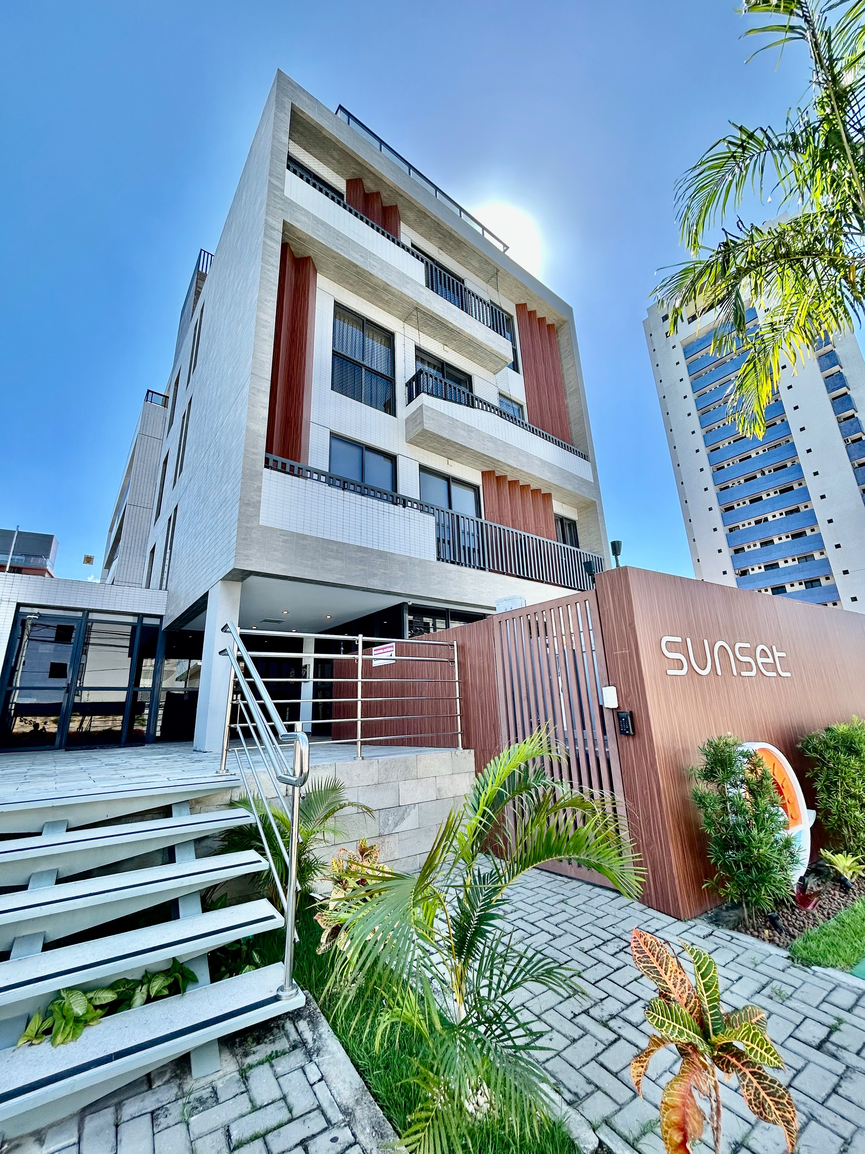 Apartamento 2 quartos (1 suíte) mobiliado para alugar no Jardim Oceania, em João Pessoa